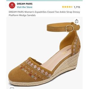 Dream Pairs wedges never worn